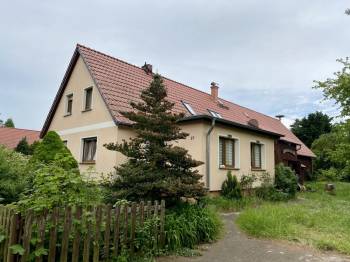 Charmantes Wohnhaus mit unbebautem Grundstück in der Nähe von Magdeburg *PROVISIONSFREI* zu erwerben